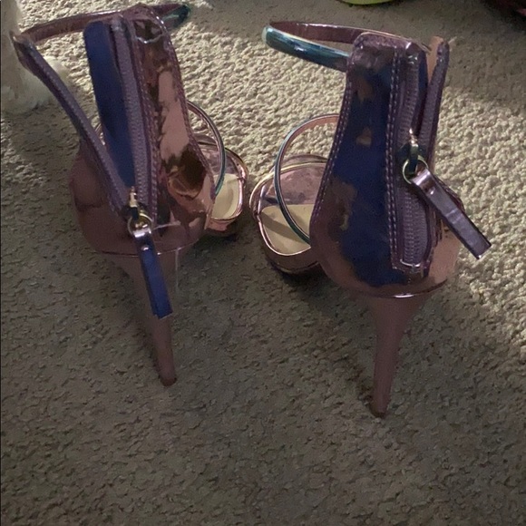 Bebe heels - Picture 2 of 6